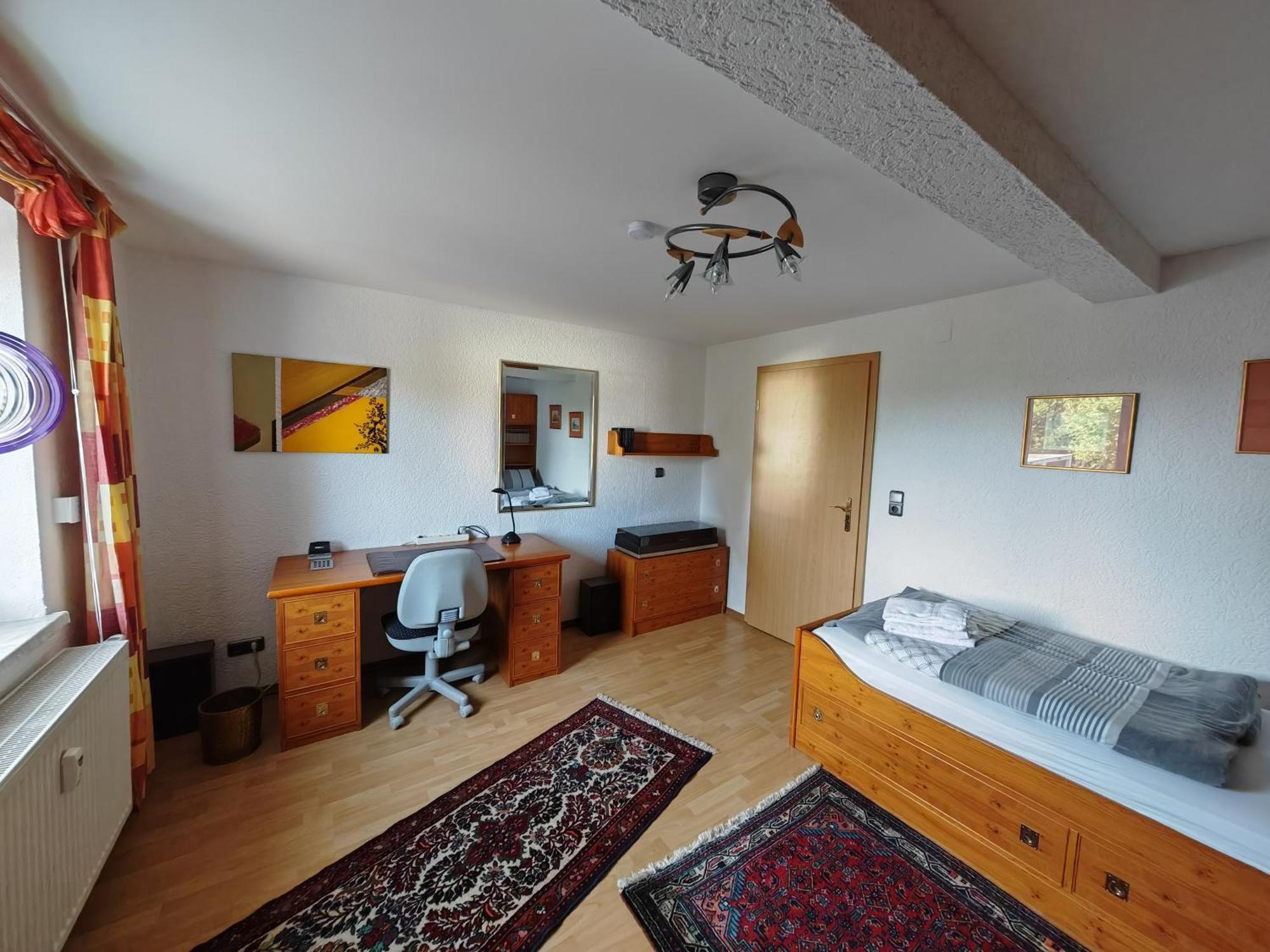 Apartment O1 - Gut Ausgestattete 3-Zimmer Wohnung 78Qm Fuer 1-3 Personen 1Xdz 1Xez Grafenwohr Luaran gambar